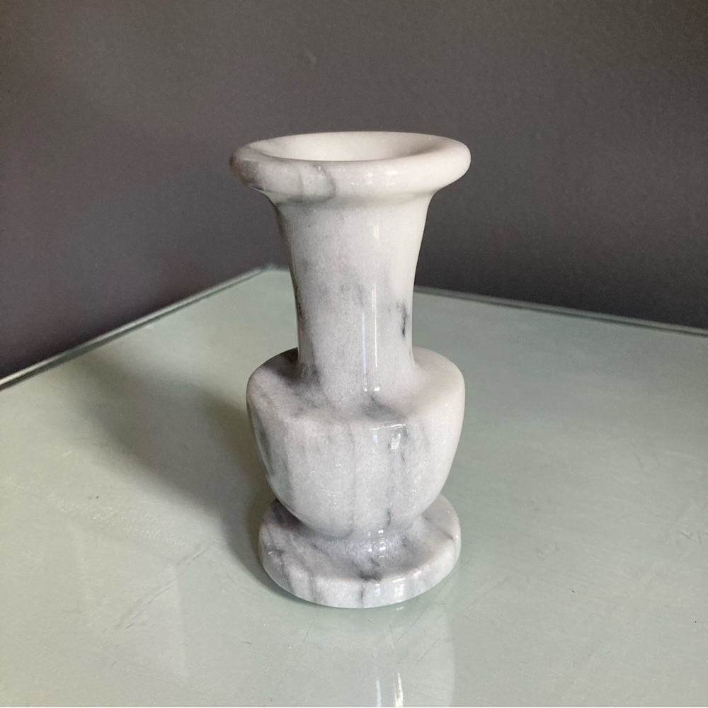 Elegant Vintage Gray  Mini Marble Vase - Picture 2 of 5